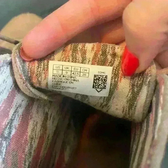 TOMS women’s tan suede wedges size 11 - Picture 4 of 6